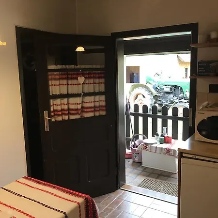 Csoergo Vendeghazak 3*